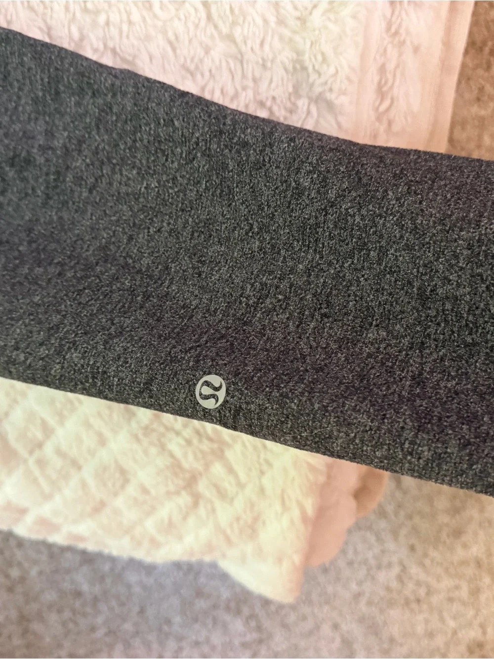 Lululemon Athletica Charcoal Gray Drawstring Joggers